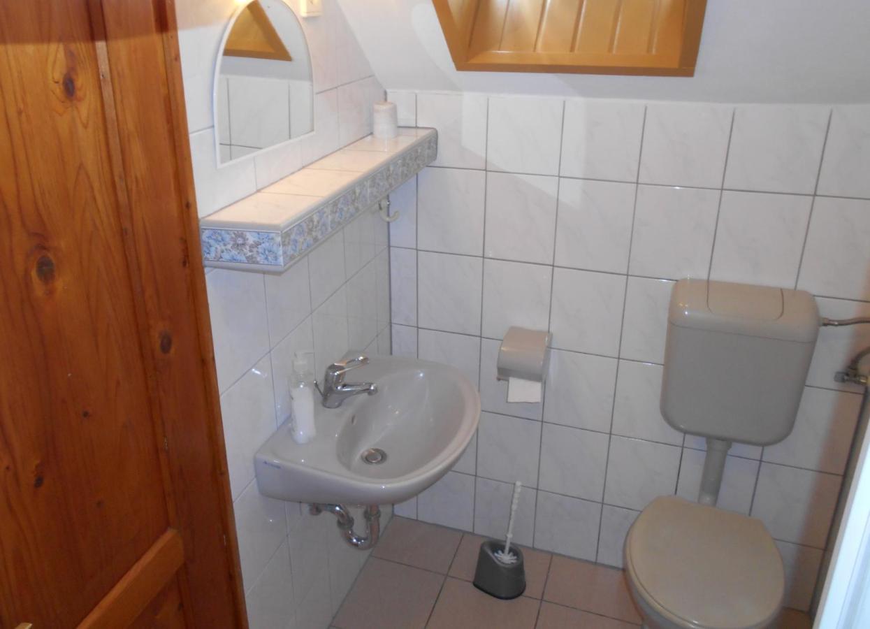 Bed and Breakfast Árpád Panzió Győr Esterno foto